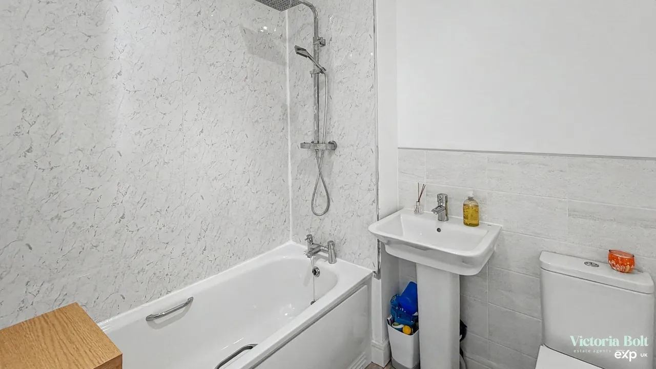 Hercules Road, Sherford, photo 19