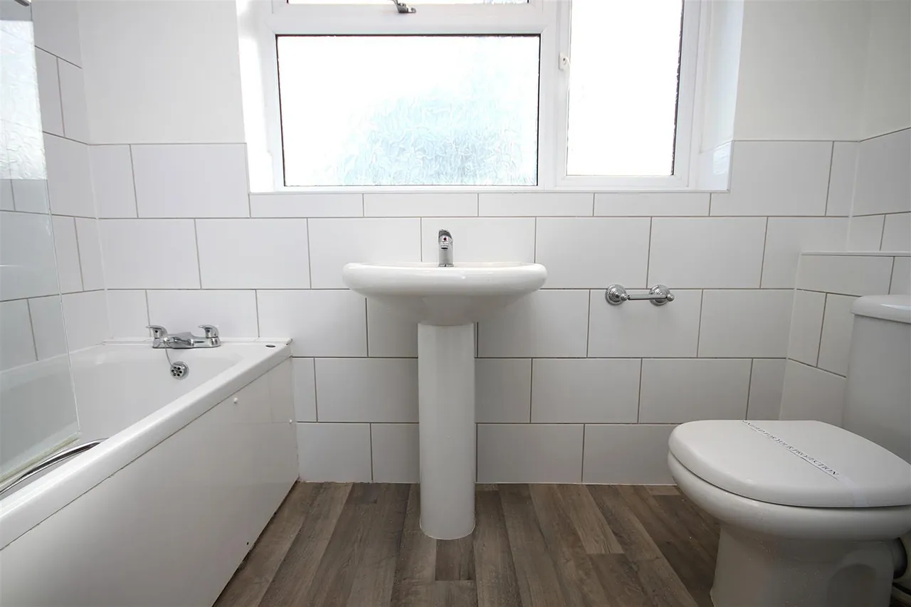 Parkers Hill, Ashtead, KT21, photo 11
