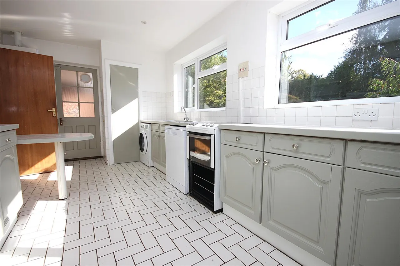 Parkers Hill, Ashtead, KT21, photo 6