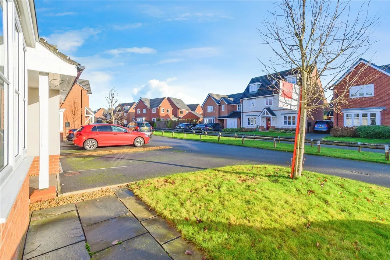 Horseley Avenue, Worsley, Manchester, Greater Manchester, M28, photo 23