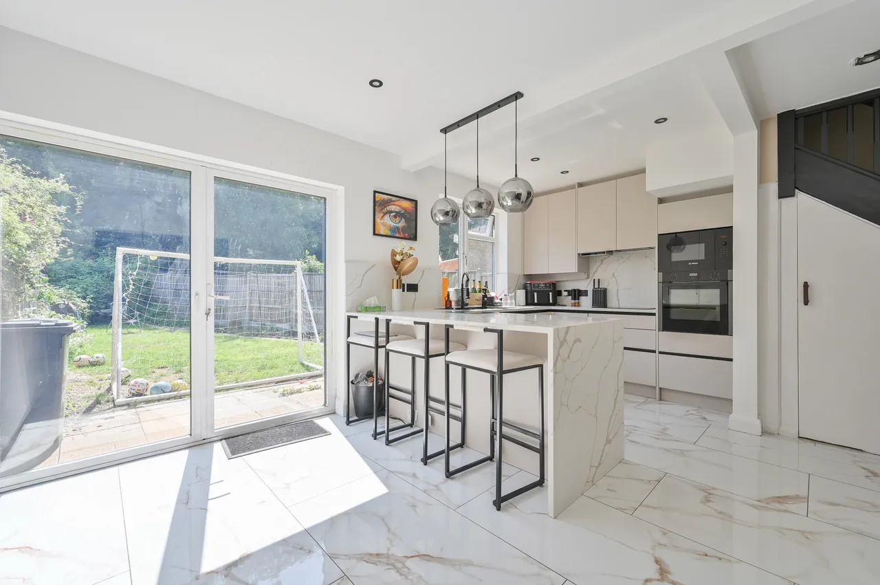 31 Gade Avenue, Watford, photo 8