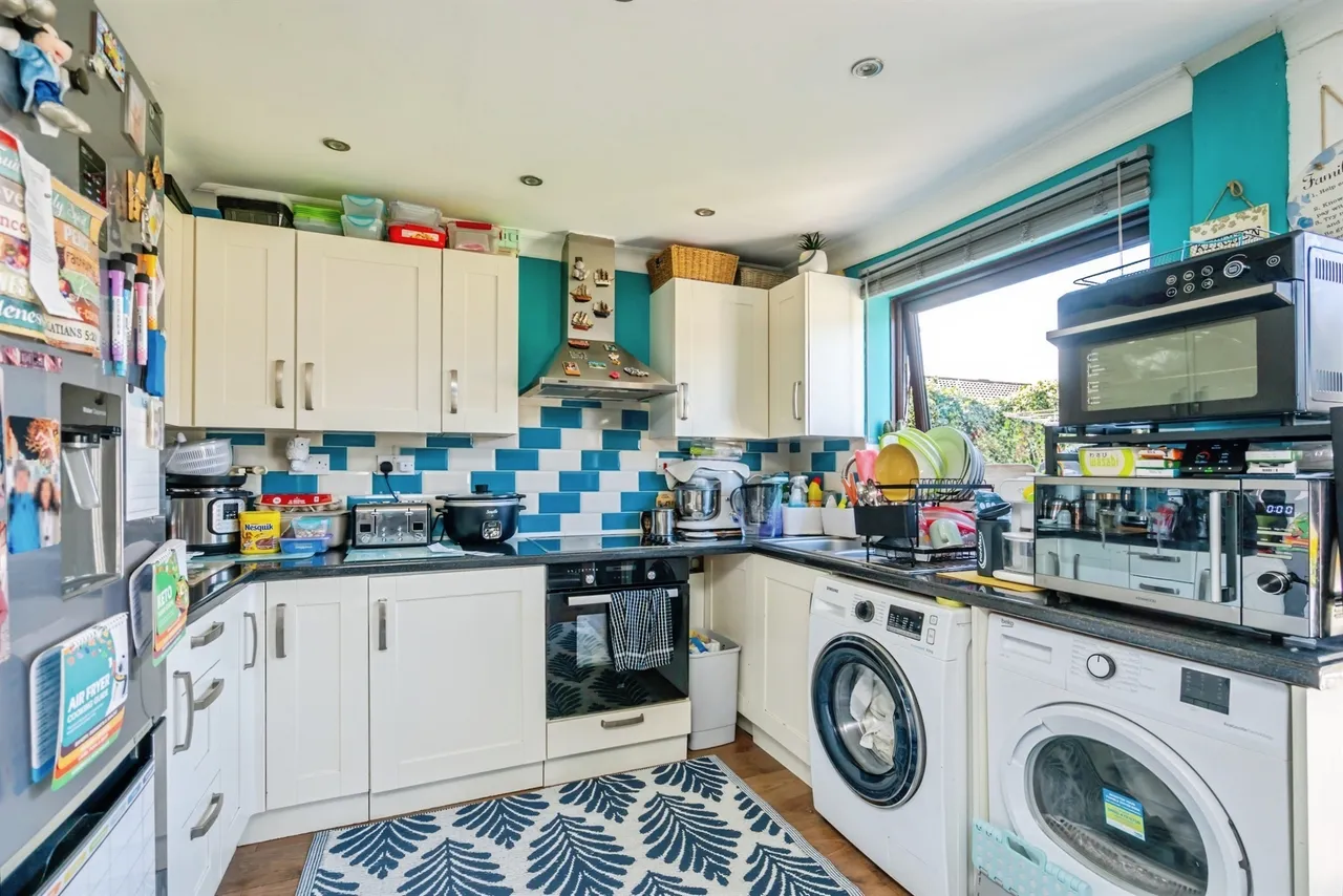 Addison Way, Bognor Regis, PO22, photo 2