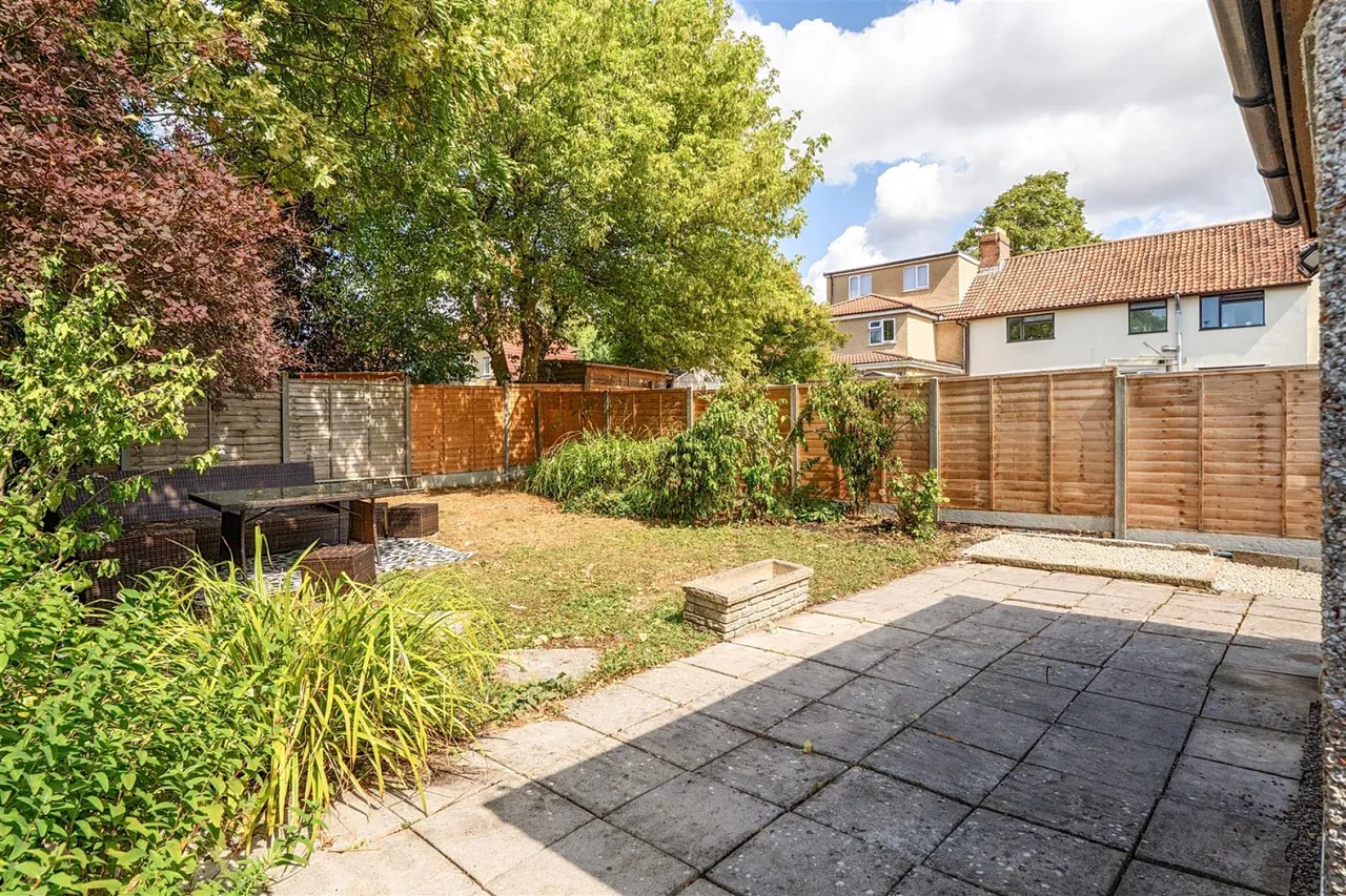 Crossways Road, Knowle Park, BS4, photo 19