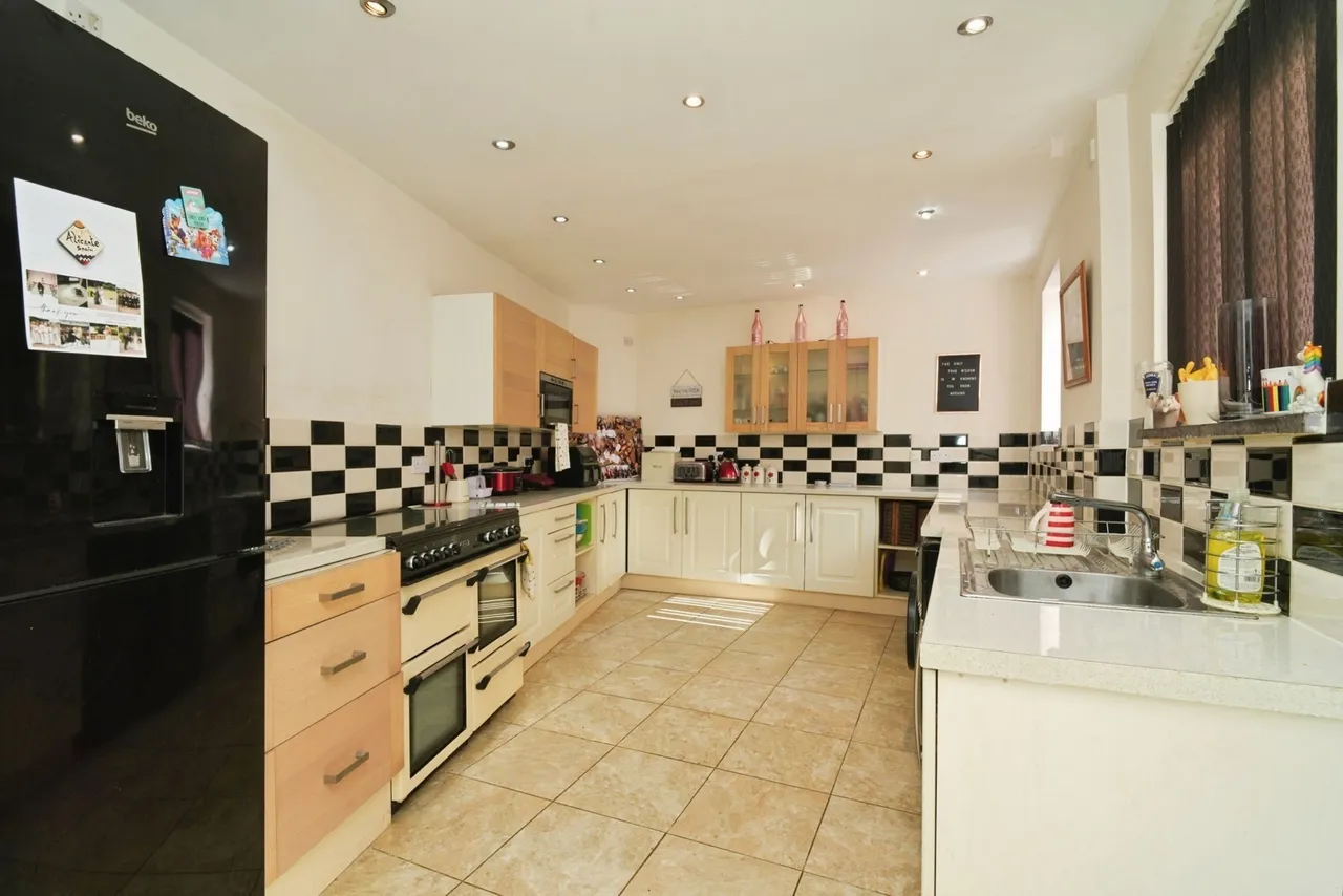 Olympia Street, Burnley, Lancashire, BB10, photo 4