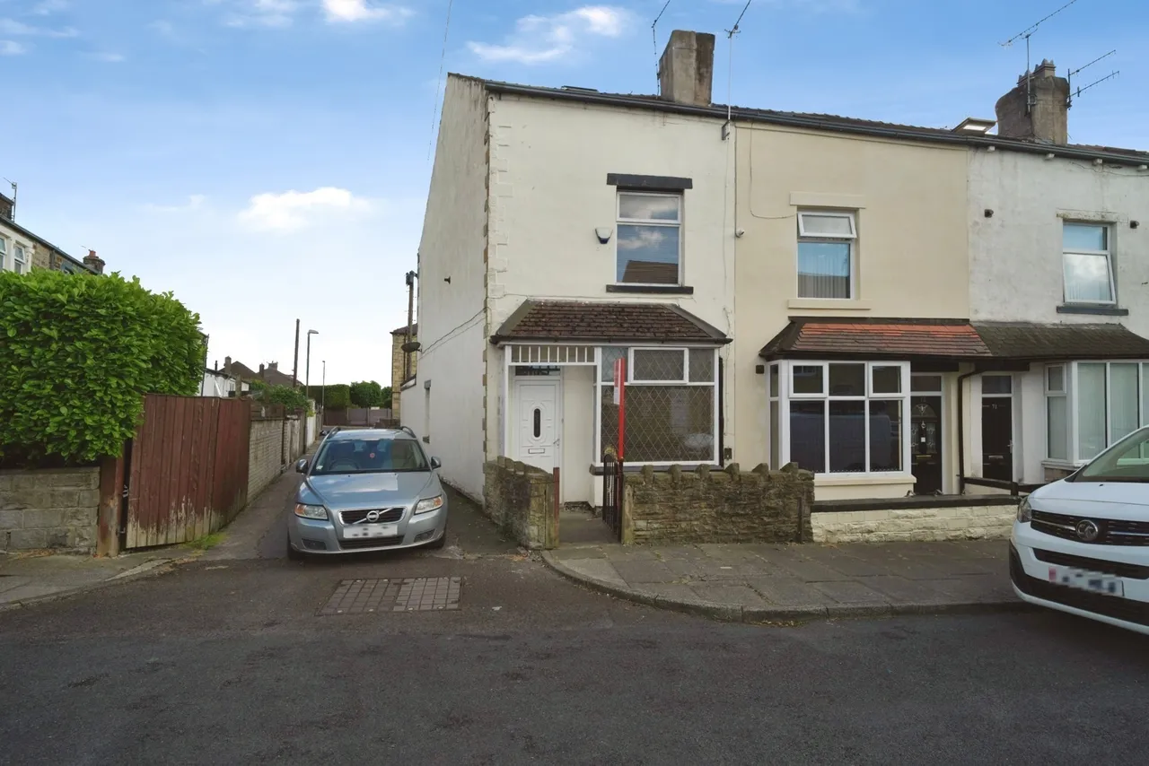 3 bed house for sale — Olympia Street, Burnley, Lancashire, BB10