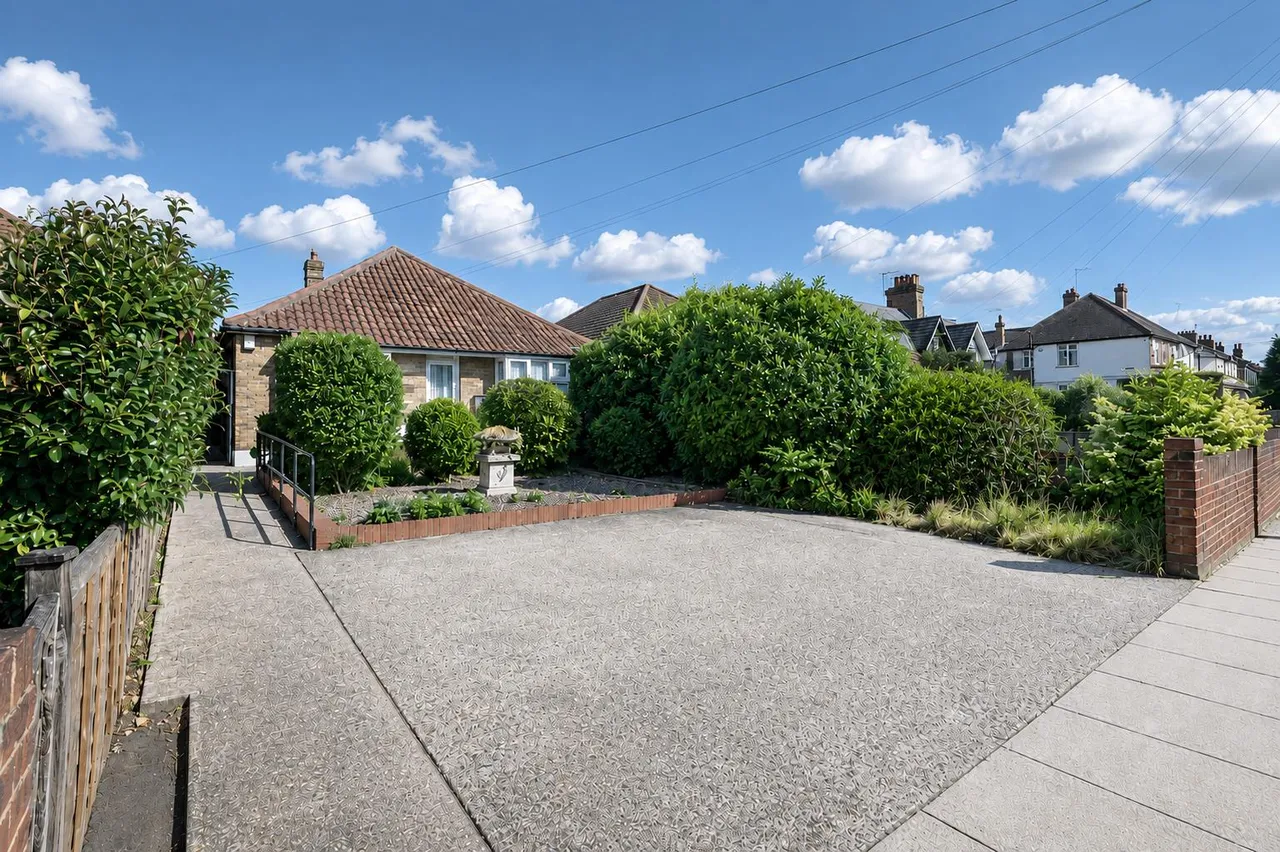 Nelson Road, Twickenham, photo 16
