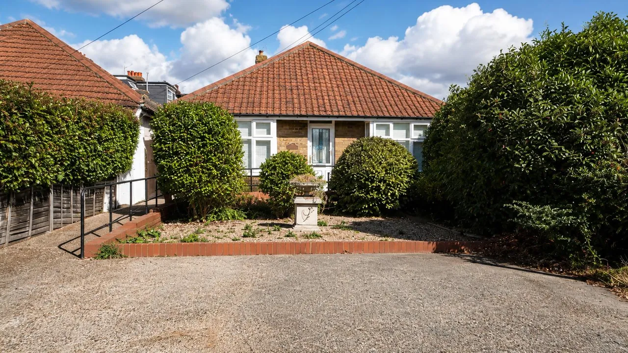 3 bed house for sale, Nelson Road, Twickenham