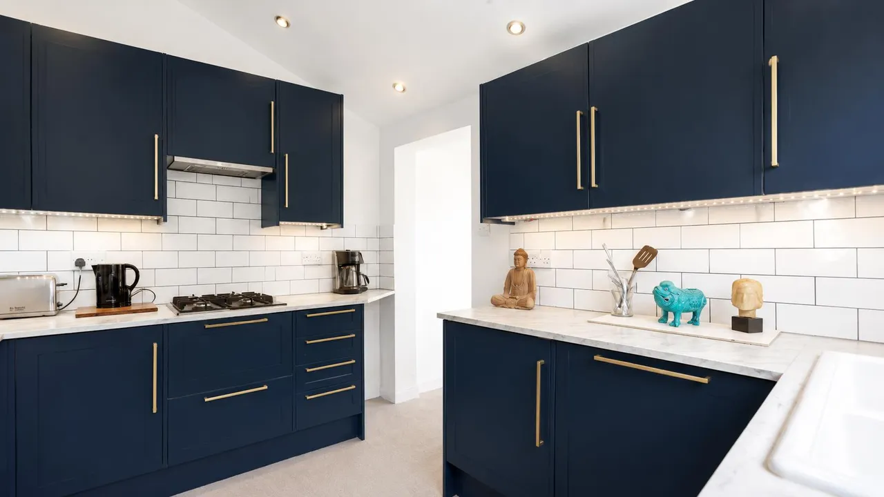 Nelson Road, Twickenham, photo 6