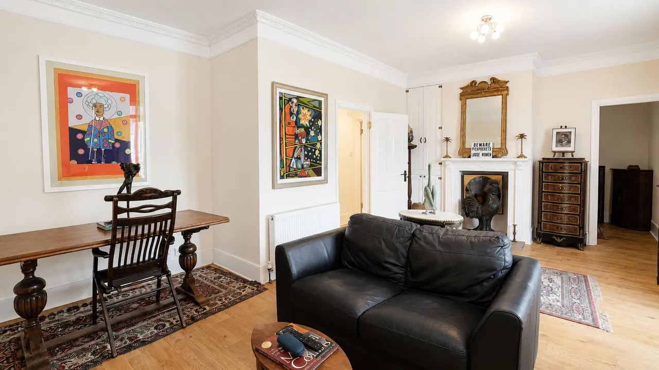 Nelson Road, Twickenham, photo 4