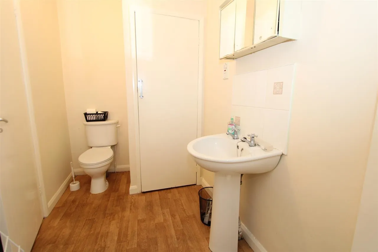 Sherburn Road, Gilesgate, DH1, photo 6