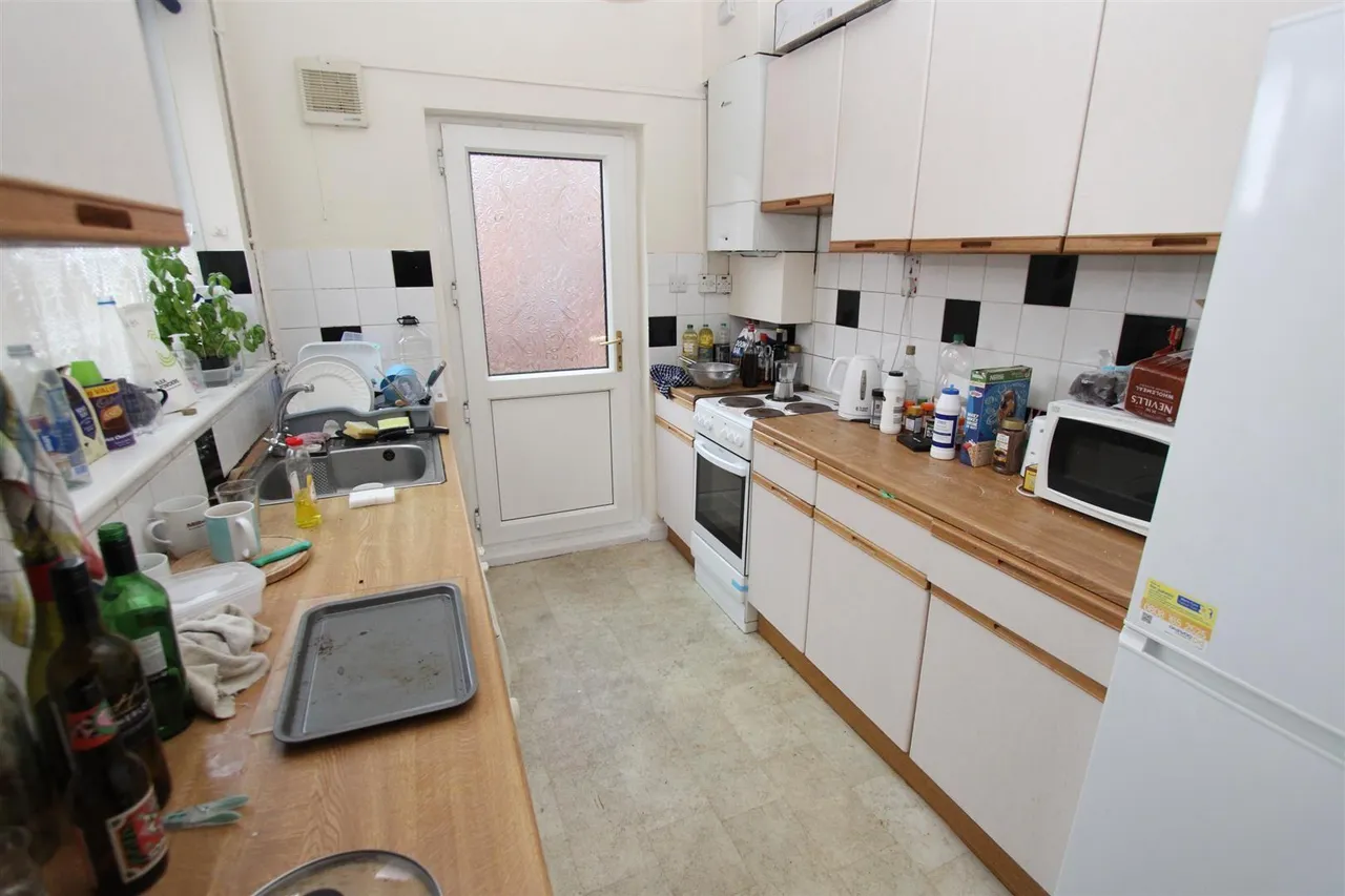 Sherburn Road, Gilesgate, DH1, photo 11