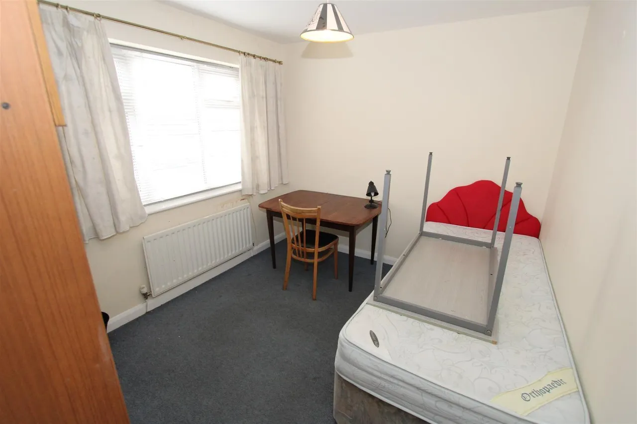 Sherburn Road, Gilesgate, DH1, photo 7