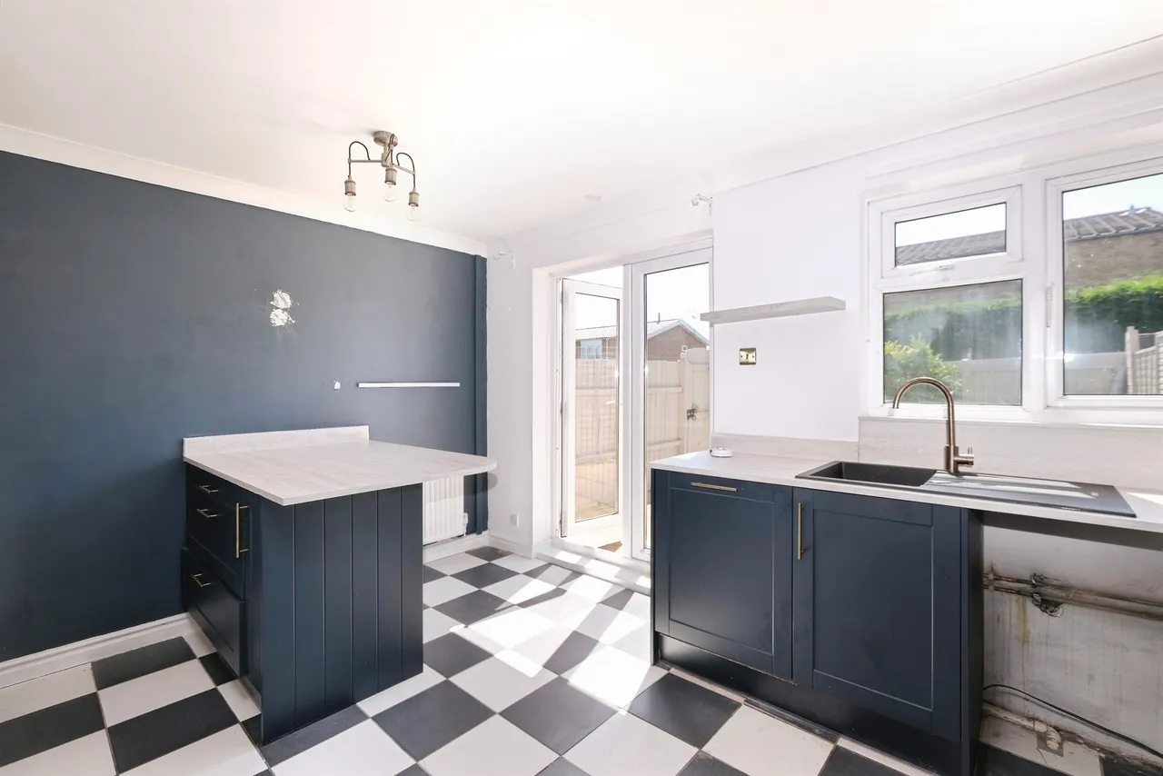 Laburnam Way, Chepstow, NP16, photo 9