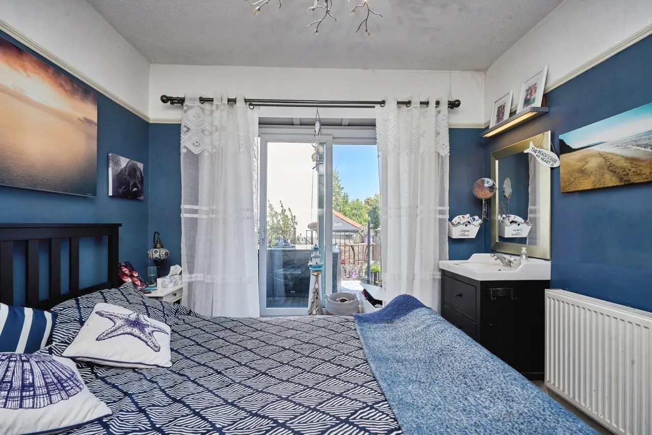 Sun Hill, Cowes, PO31, photo 11