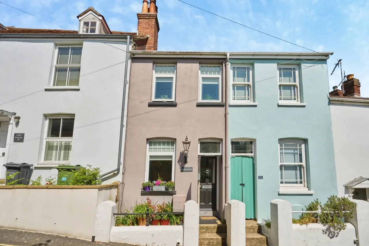 Sun Hill, Cowes, PO31, photo 2