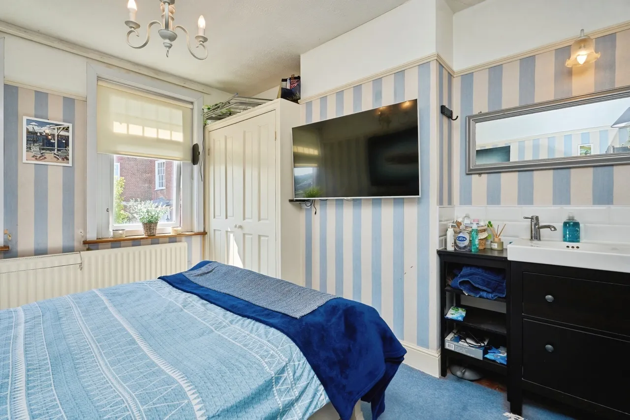 Sun Hill, Cowes, PO31, photo 13