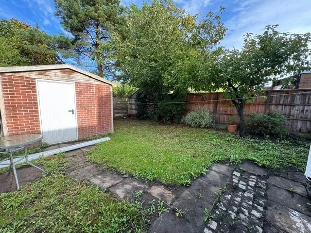 Motcombe Farm Road, Heald Green, photo 12