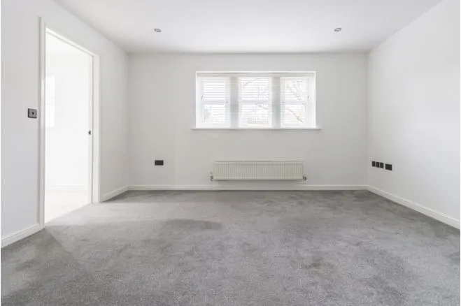 Butterworth Way, Oldham, OL3, photo 9
