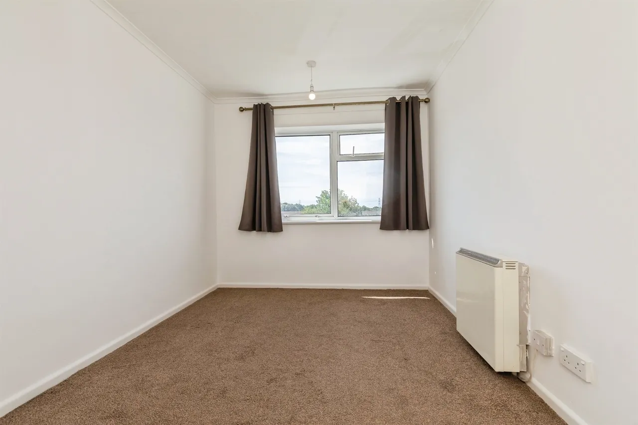 Chargrove, Yate, BS37, photo 11