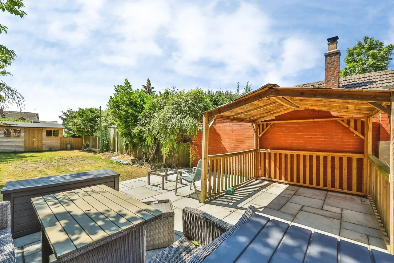 Diamond Avenue, Kirkby-In-Ashfield, NG17, photo 20