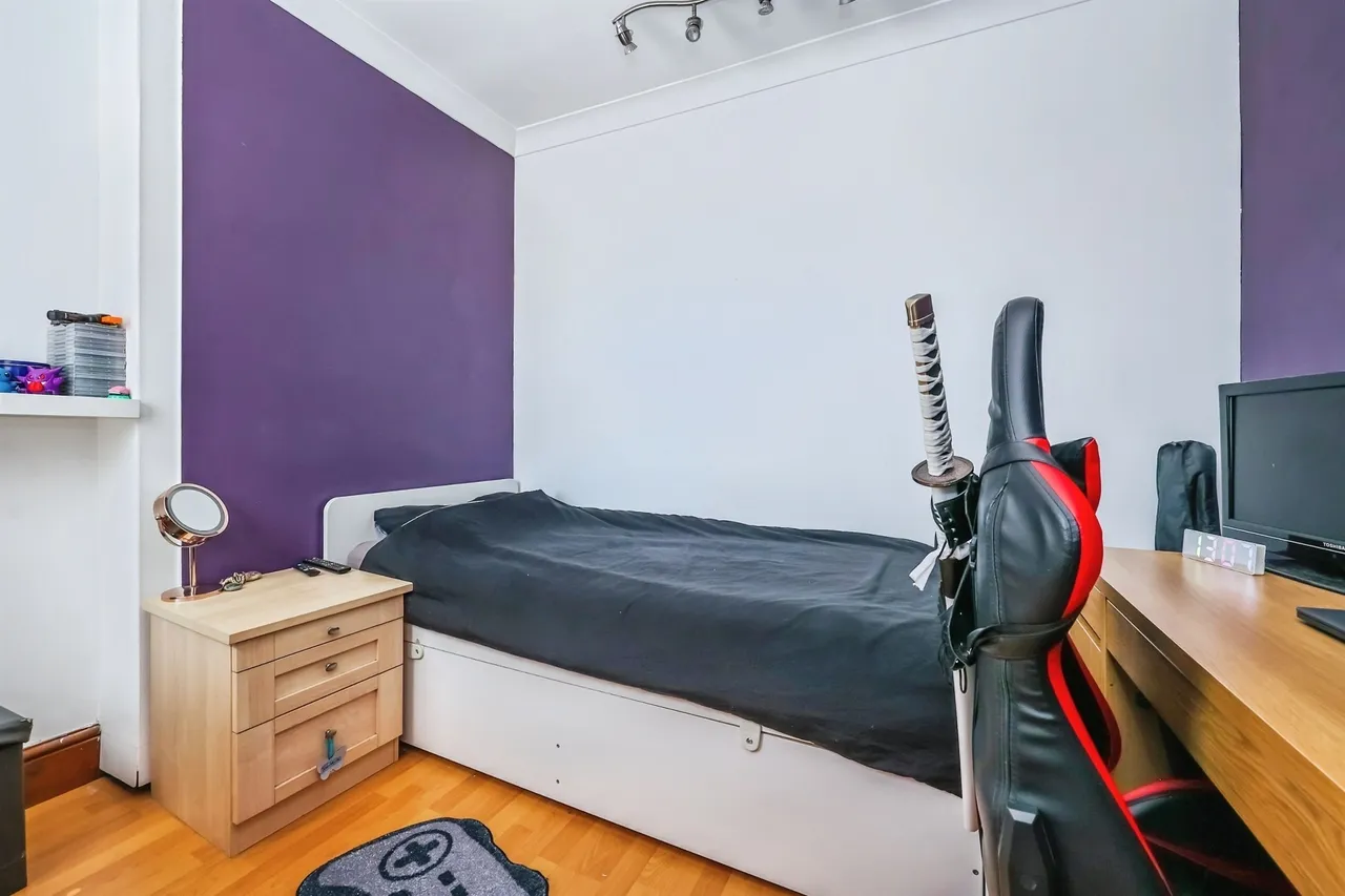Diamond Avenue, Kirkby-In-Ashfield, NG17, photo 10