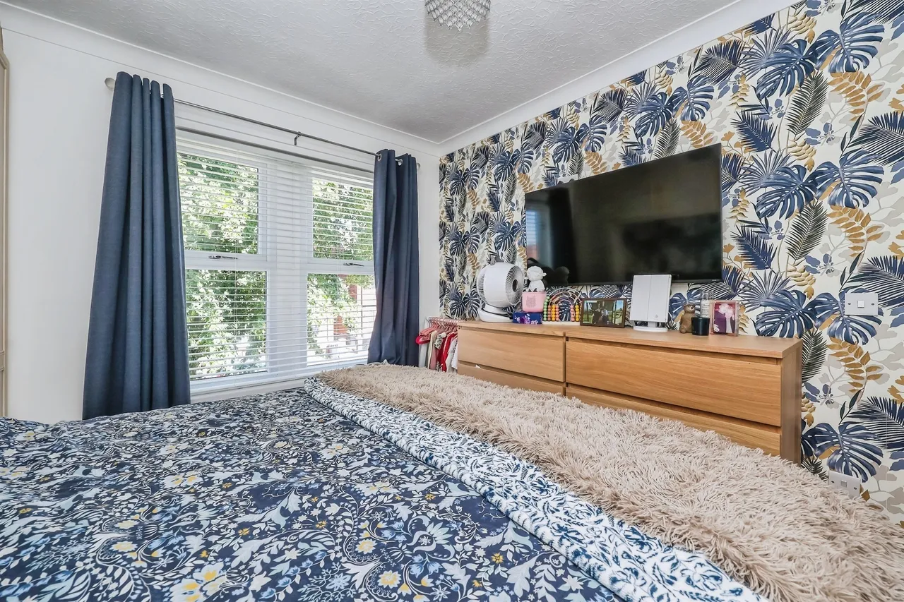 Diamond Avenue, Kirkby-In-Ashfield, NG17, photo 8