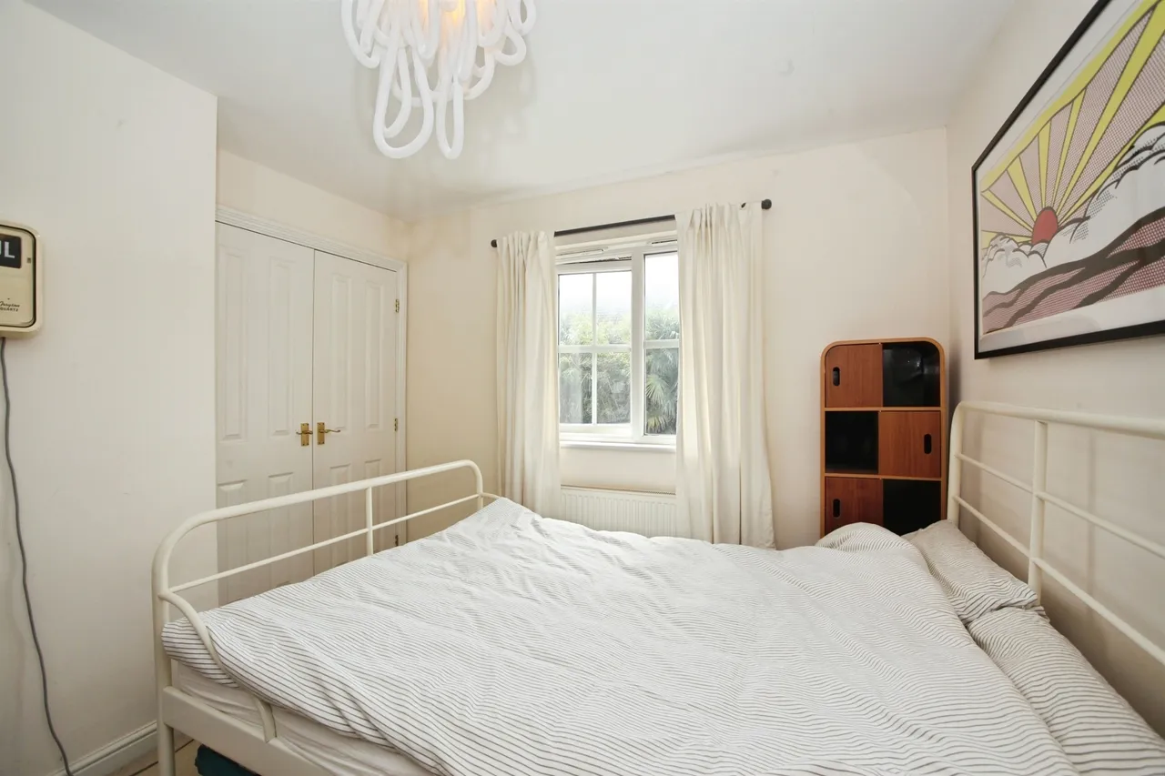 St. Peters Avenue, Pontyclun, CF72, photo 11