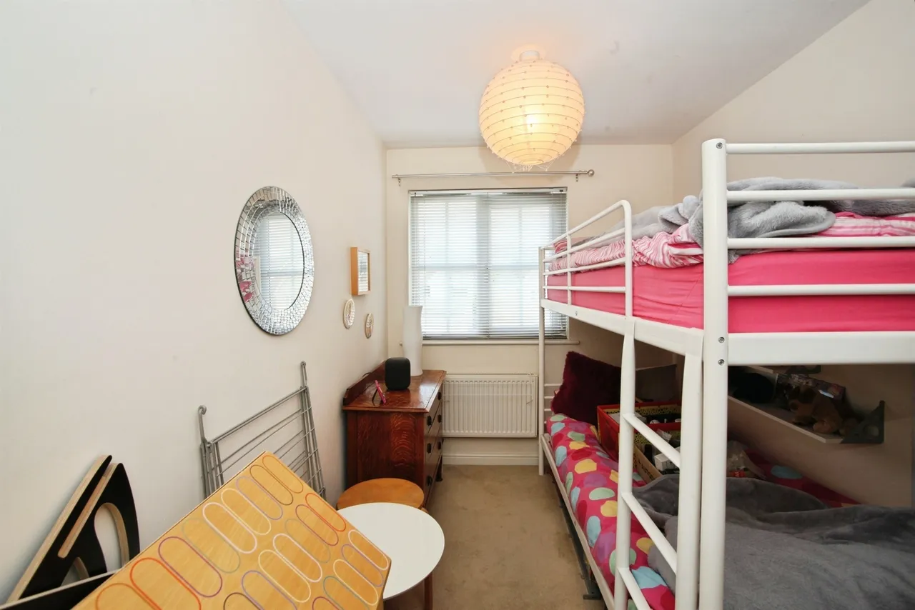 St. Peters Avenue, Pontyclun, CF72, photo 12