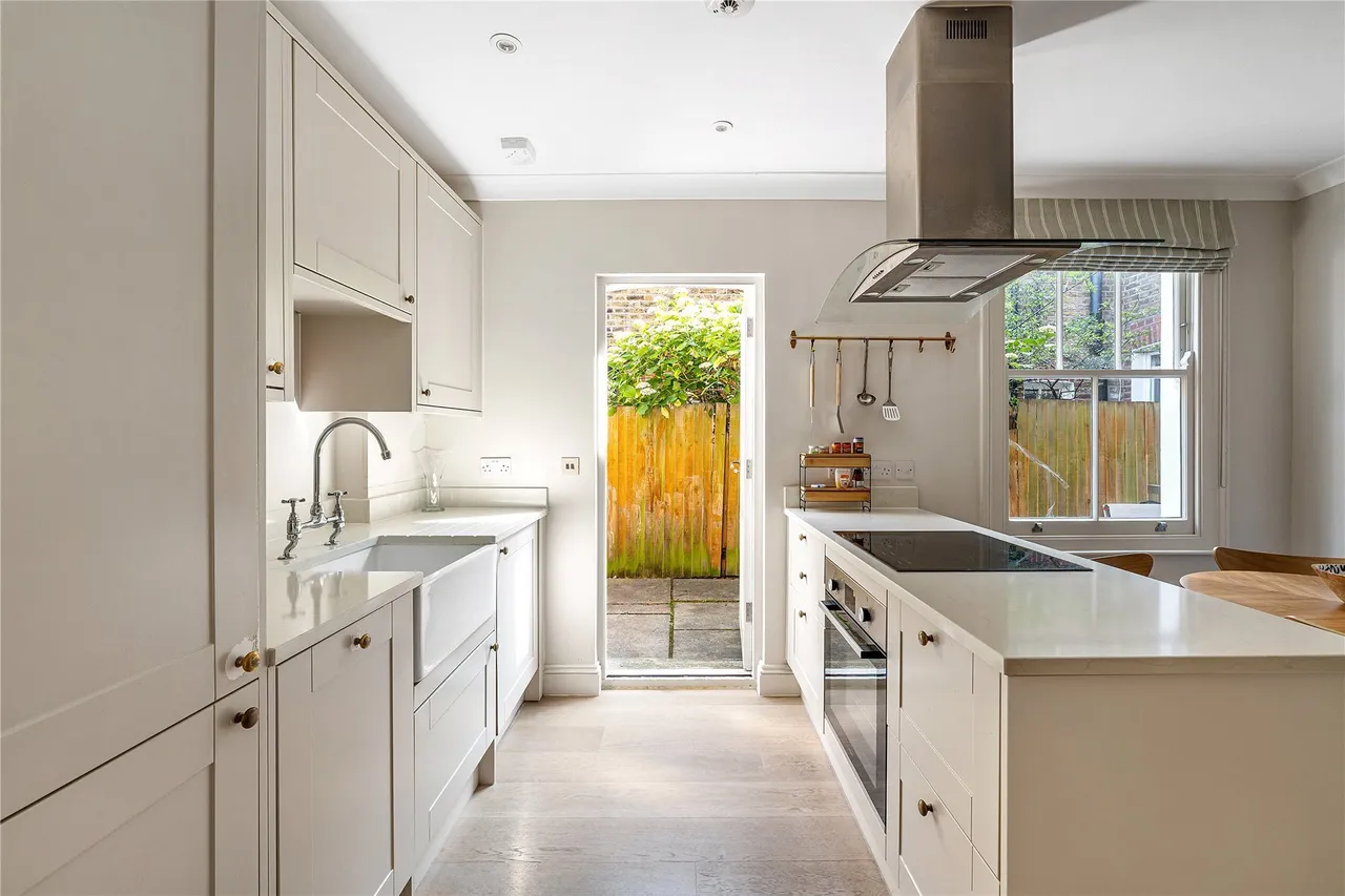 Hambalt Road, London, SW4, photo 6