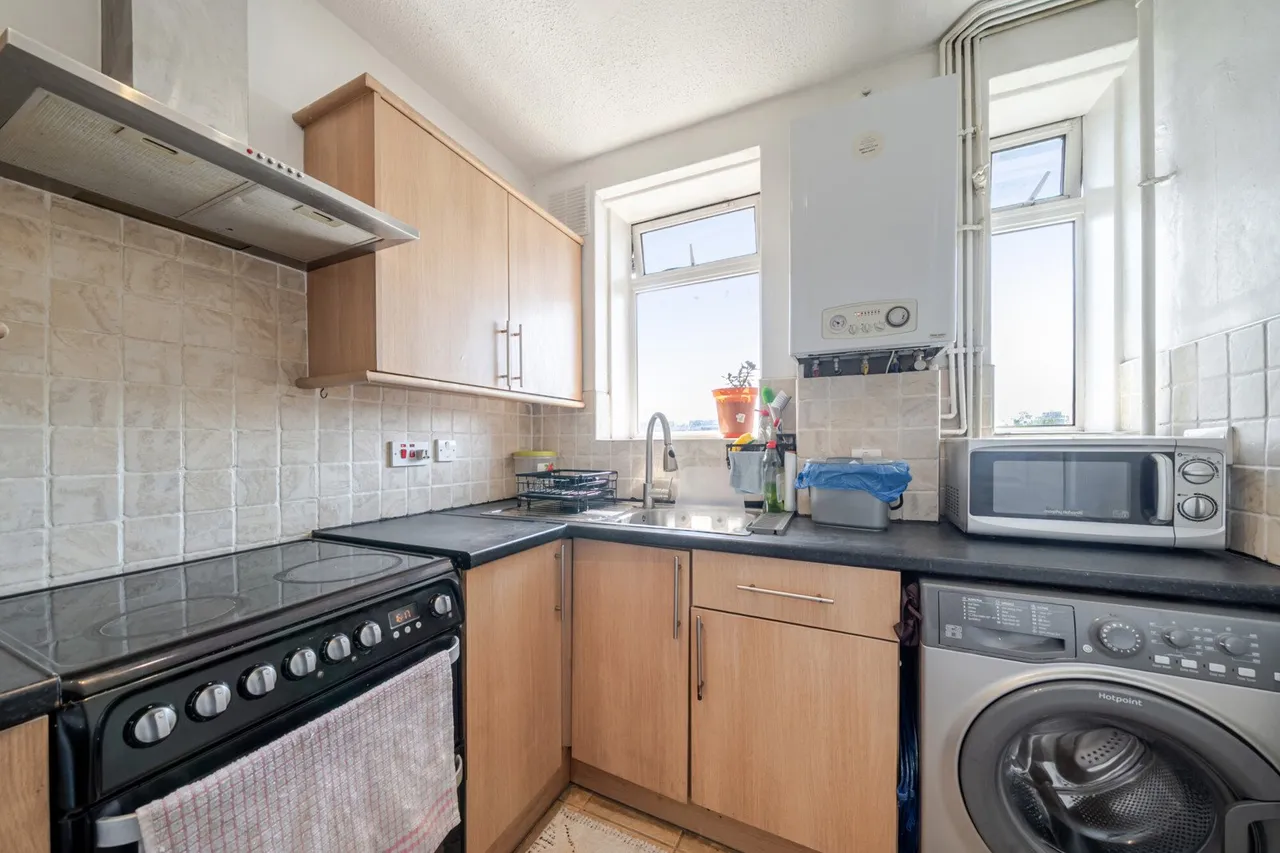 Browning Street, SE17, photo 2