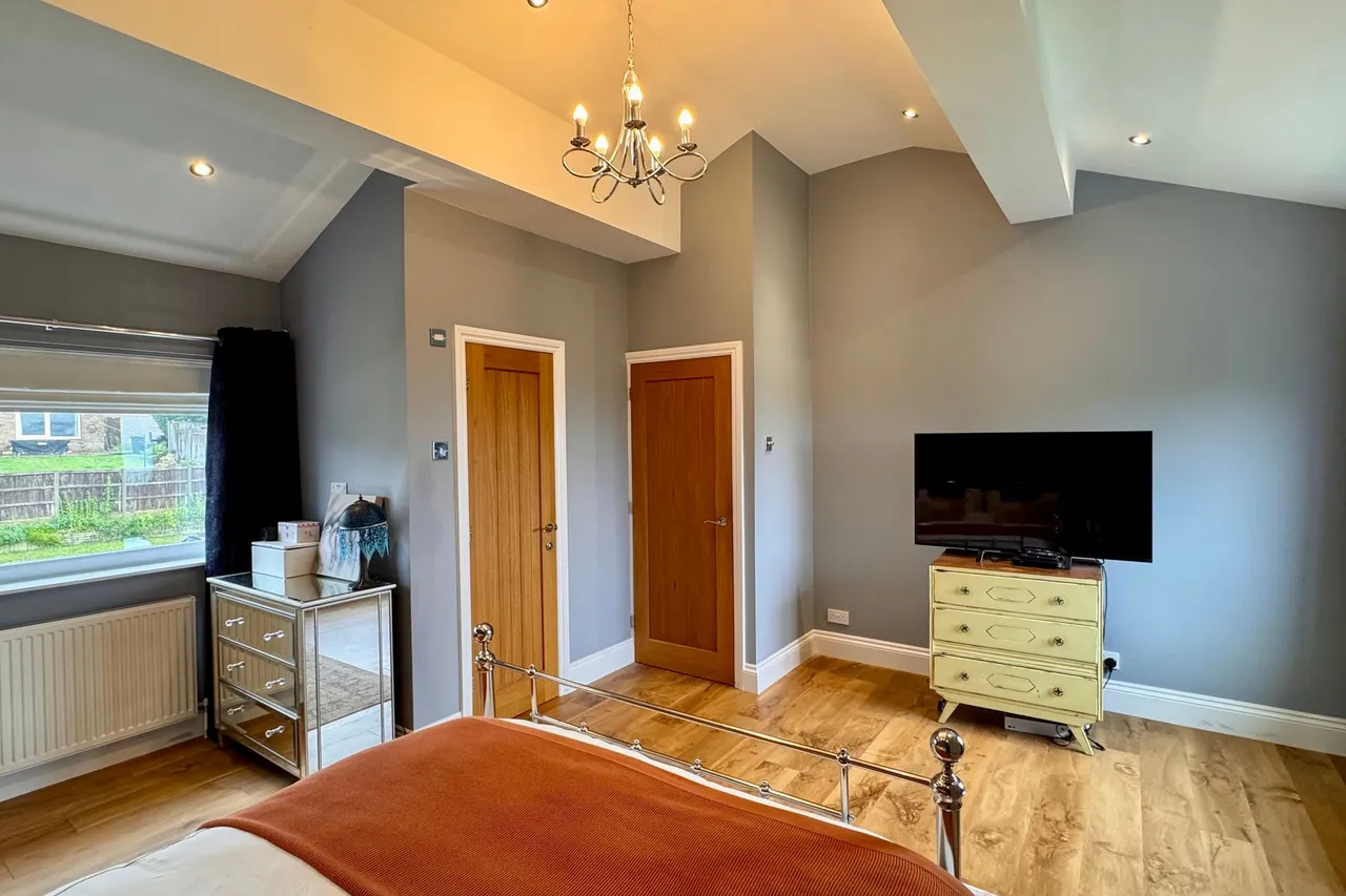 Heath Road, Glossop, photo 20