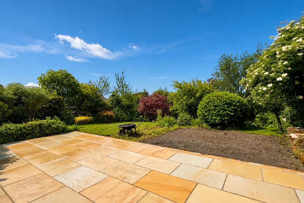 Heath Road, Glossop, photo 14
