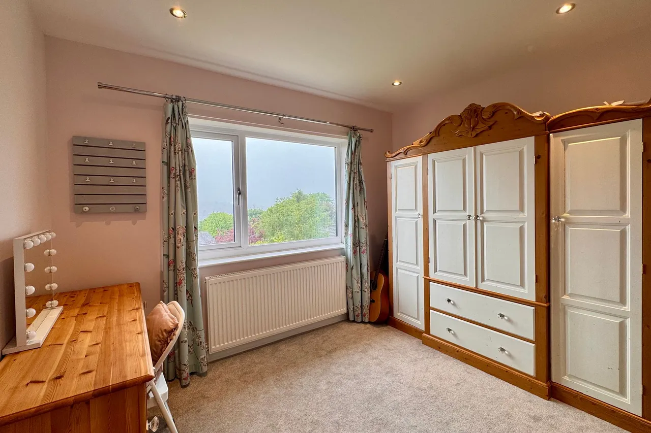 Heath Road, Glossop, photo 25