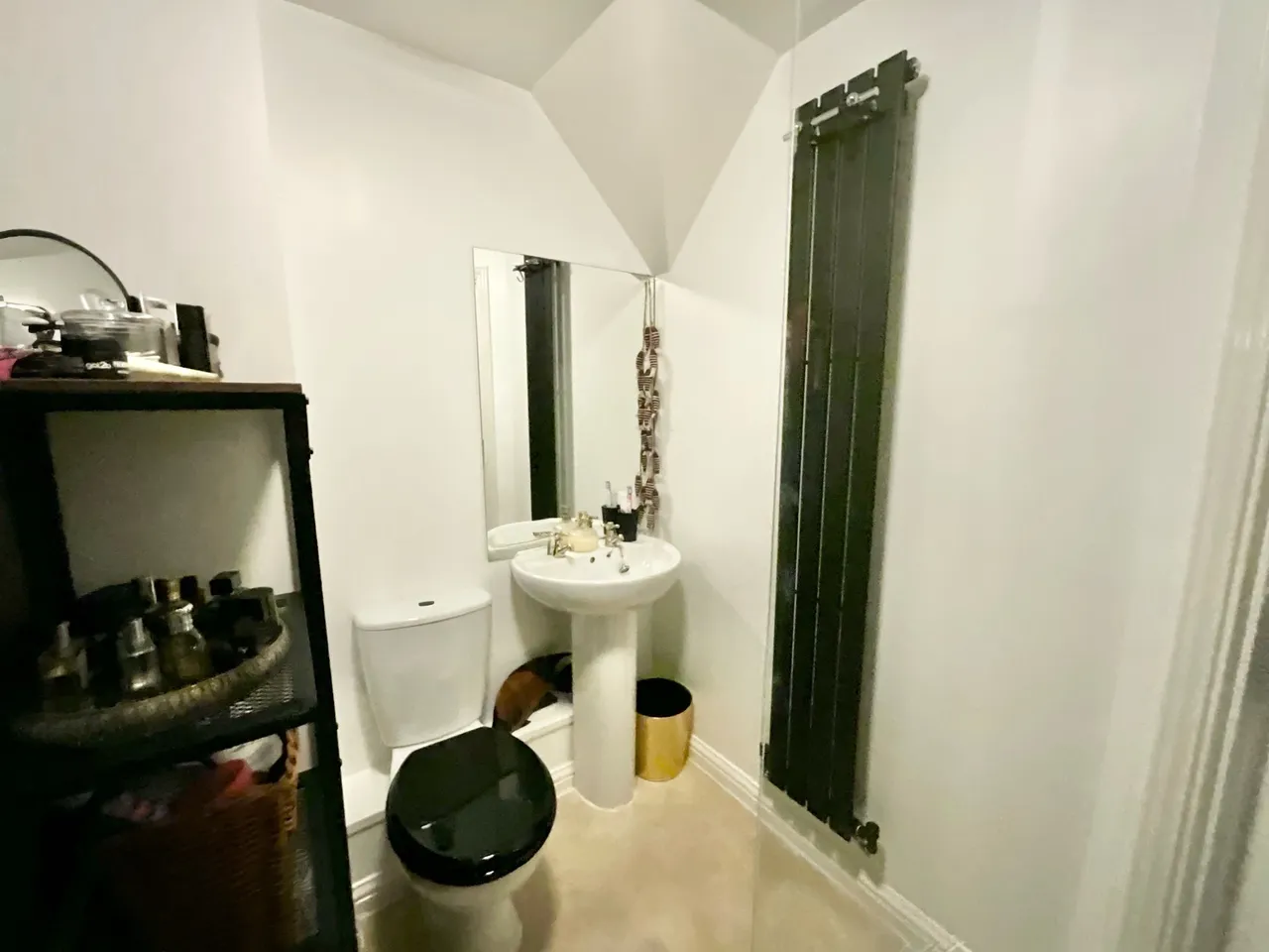 Riverside Crescent, Hall Yard, ST10, photo 21