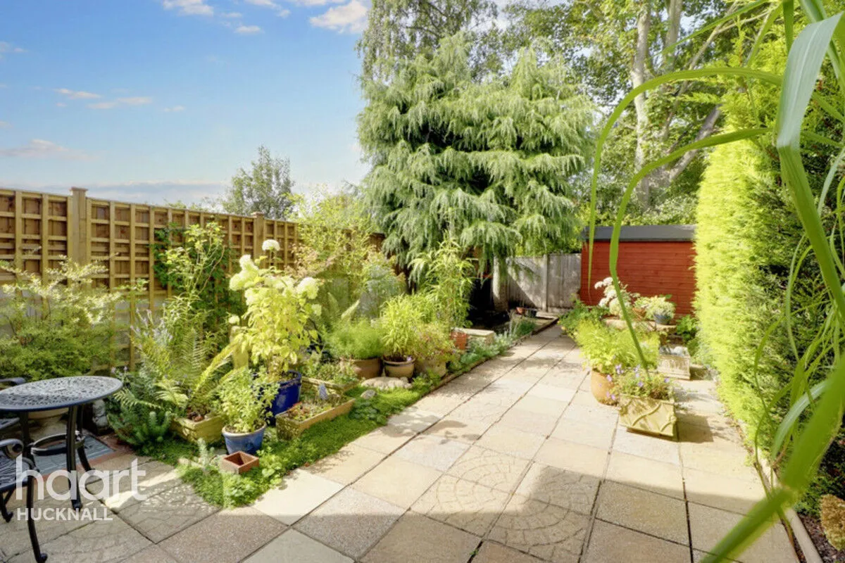 Beardall Street, Nottingham, NG15, photo 11