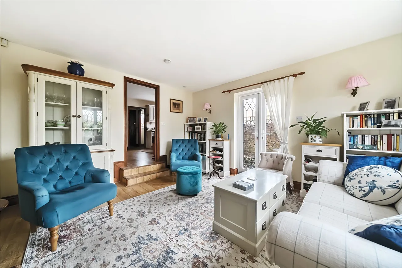 Avenue Road, Grayshott, GU26, photo 2