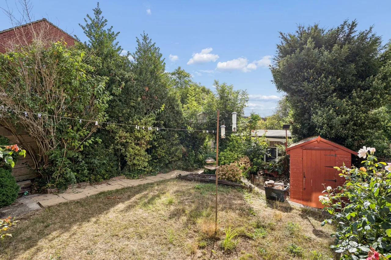 Hillary Road, High Wycombe, HP13, photo 12