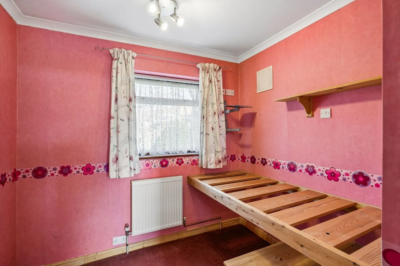 Hillary Road, High Wycombe, HP13, photo 16