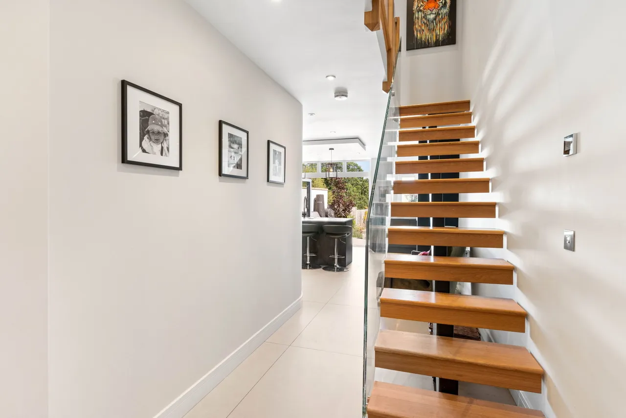 Beautiful Church Hall conversion into a stunning 3 bedroom home, photo 8