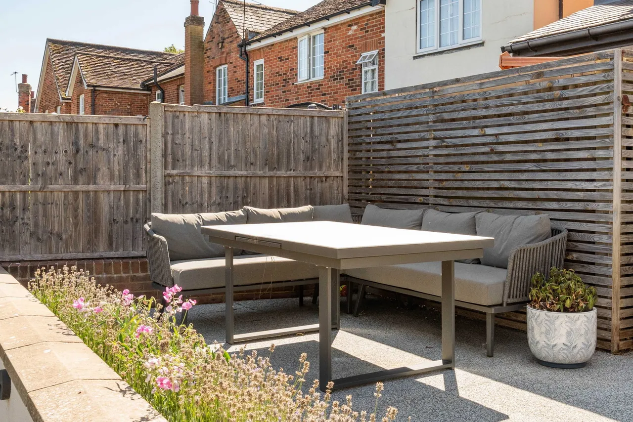 Beautiful Church Hall conversion into a stunning 3 bedroom home, photo 41