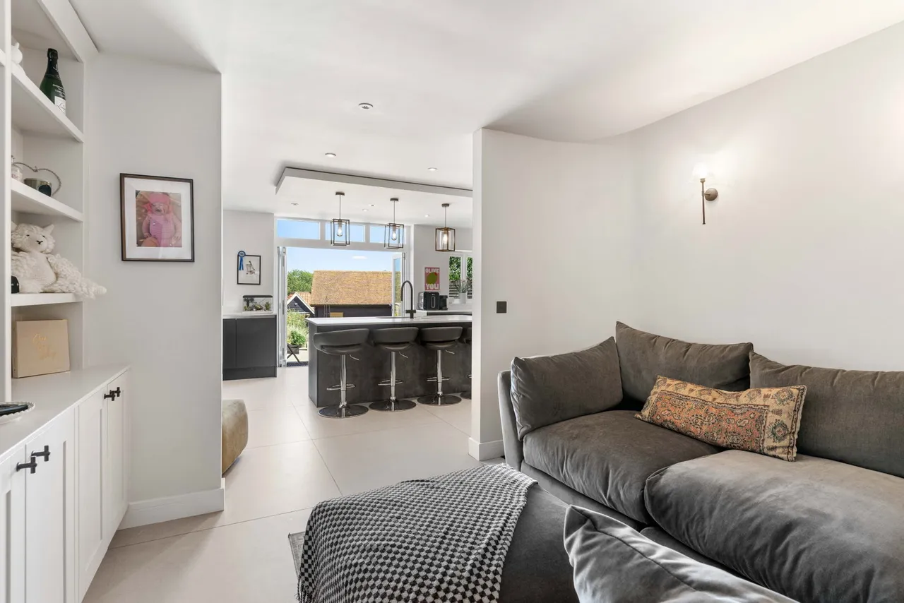 Beautiful Church Hall conversion into a stunning 3 bedroom home, photo 12