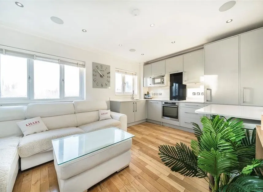 Cumberland Place, Catford, SE6, photo 2
