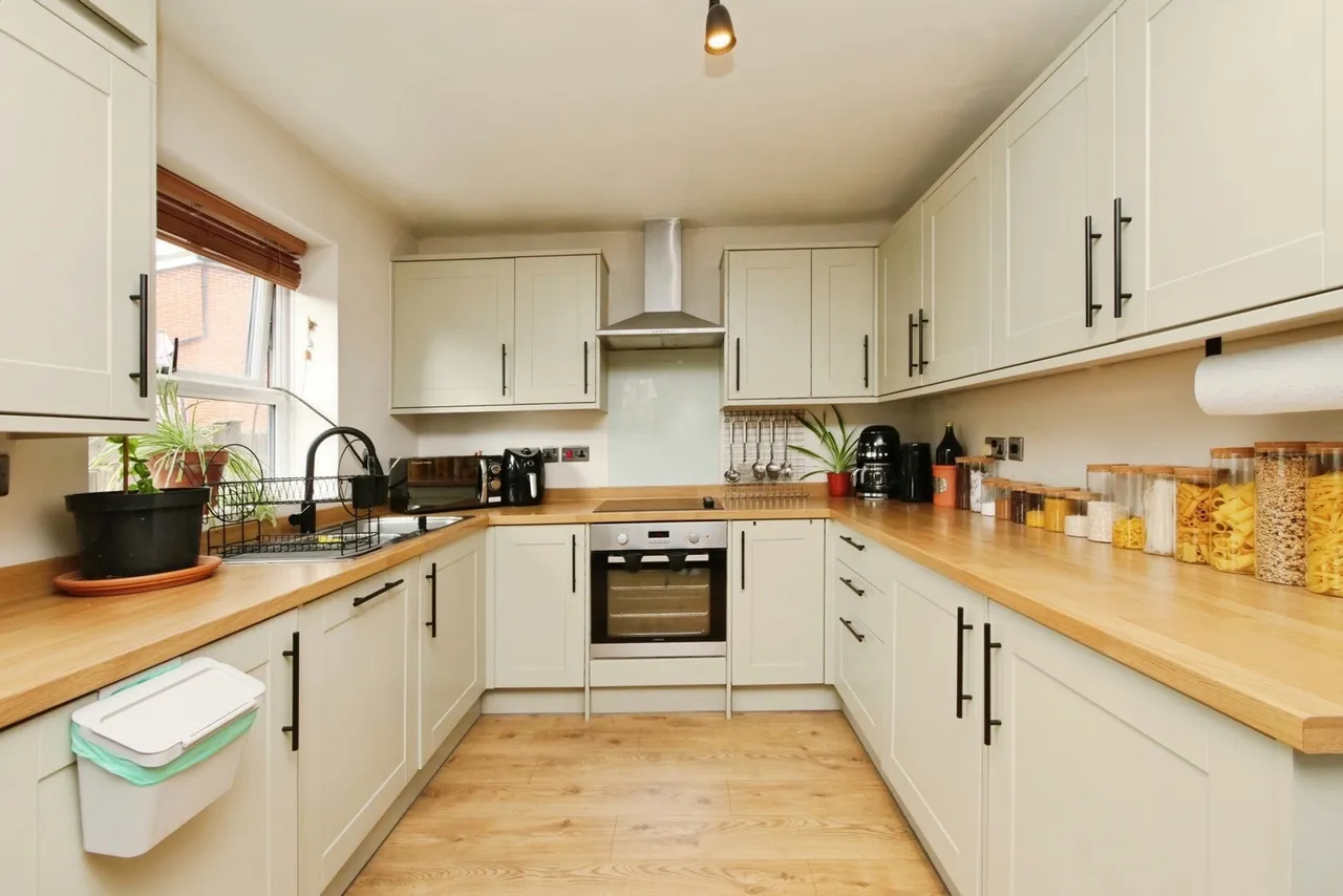 Minter Close, YORK, North Yorkshire, YO24, photo 4