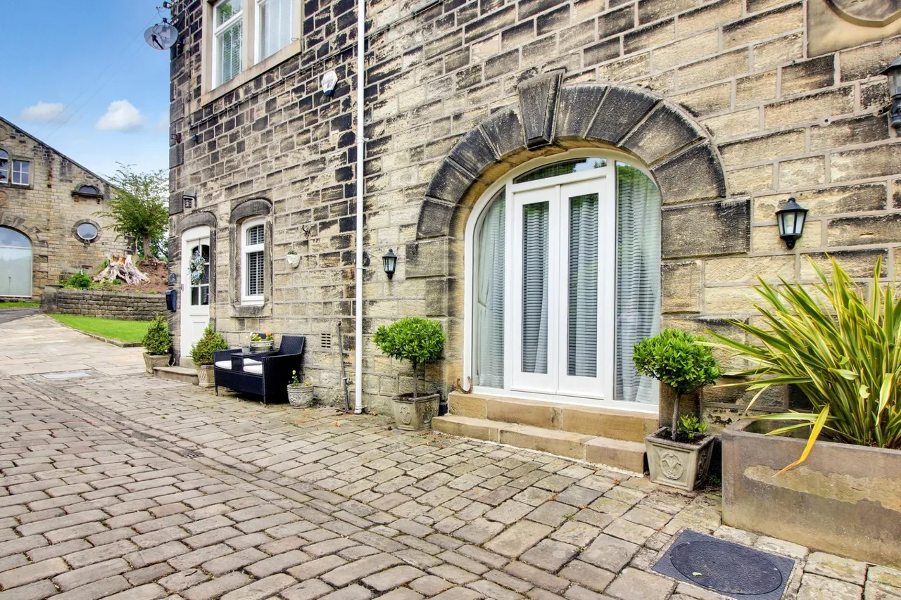 Midgley Road, Mytholmroyd, HX7, photo 3