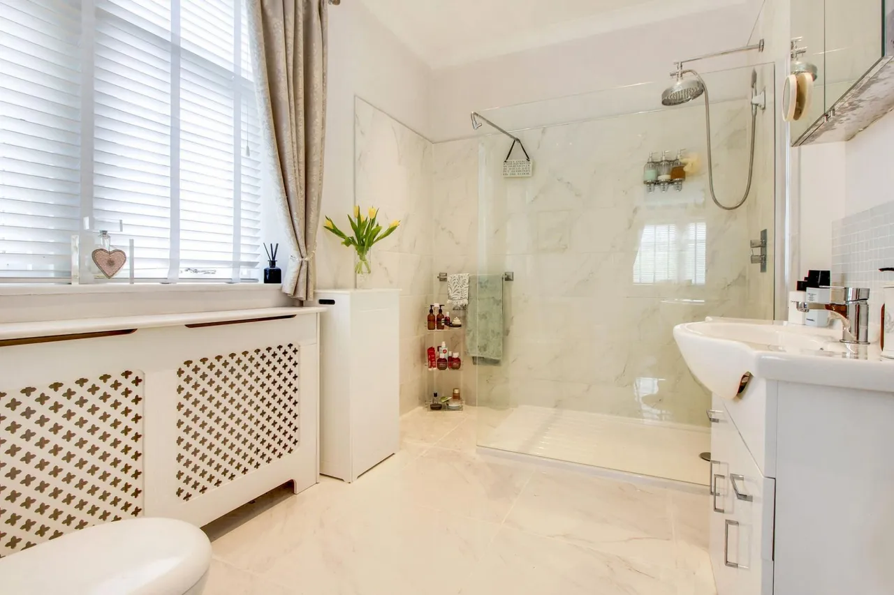 Midgley Road, Mytholmroyd, HX7, photo 16