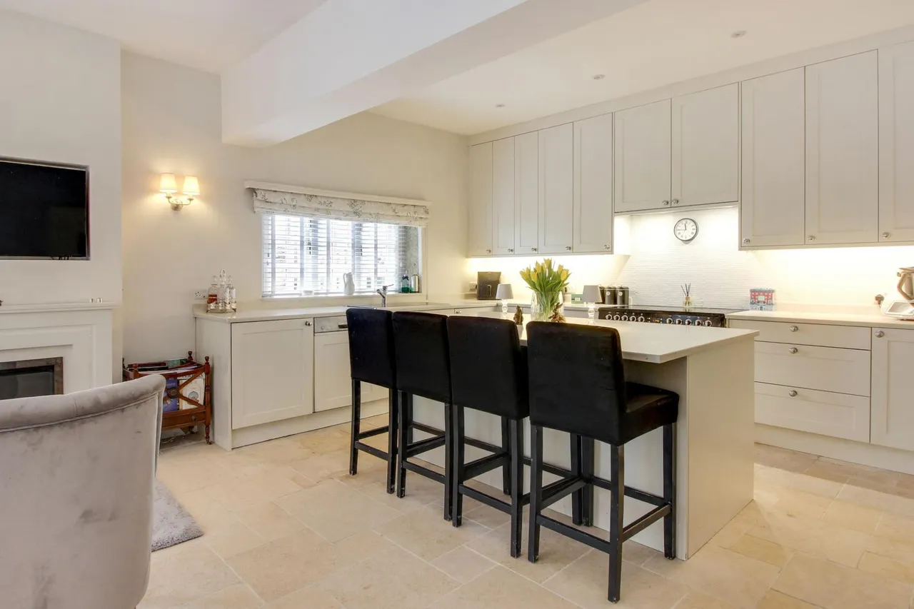 Midgley Road, Mytholmroyd, HX7, photo 6