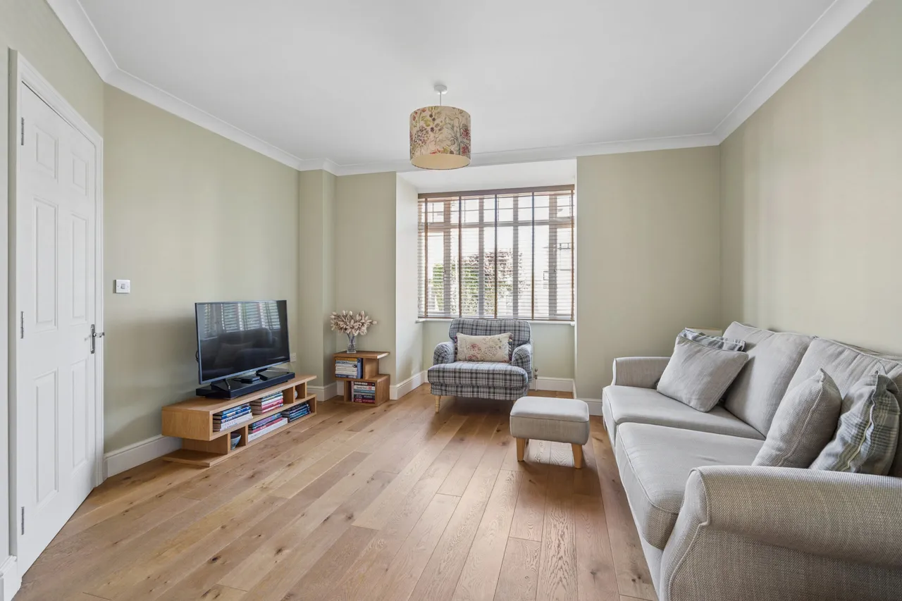 Bushey Grove Road, Bushey, Bushey, WD23 2GJ, photo 6