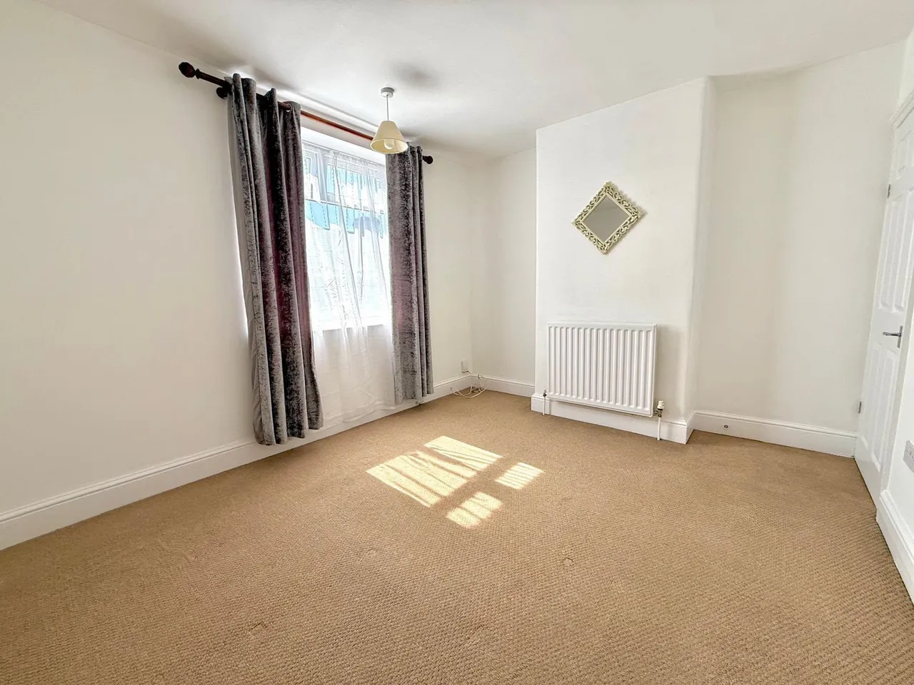 Gorse Hill, Swindon, Wiltshire, SN2 8DE, photo 4