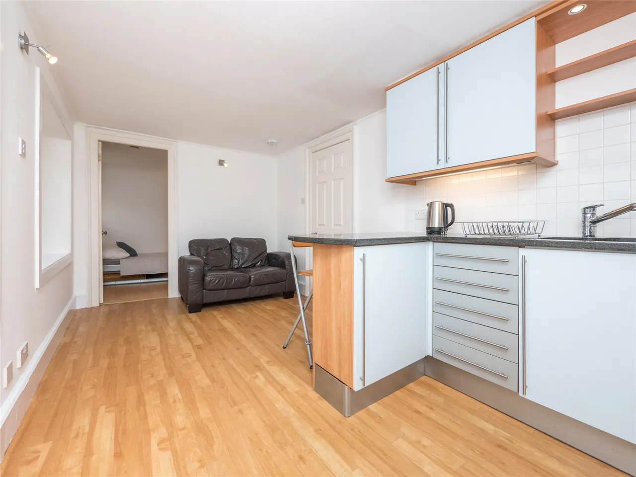 Giles Street, Edinburgh, EH6, photo 2