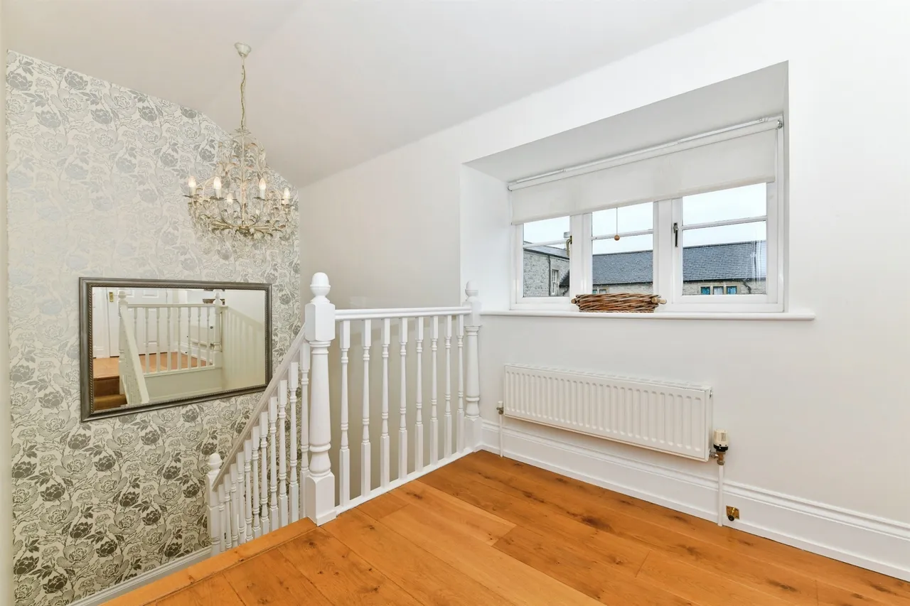 West End Court, Shepton Mallet, BA4, photo 13